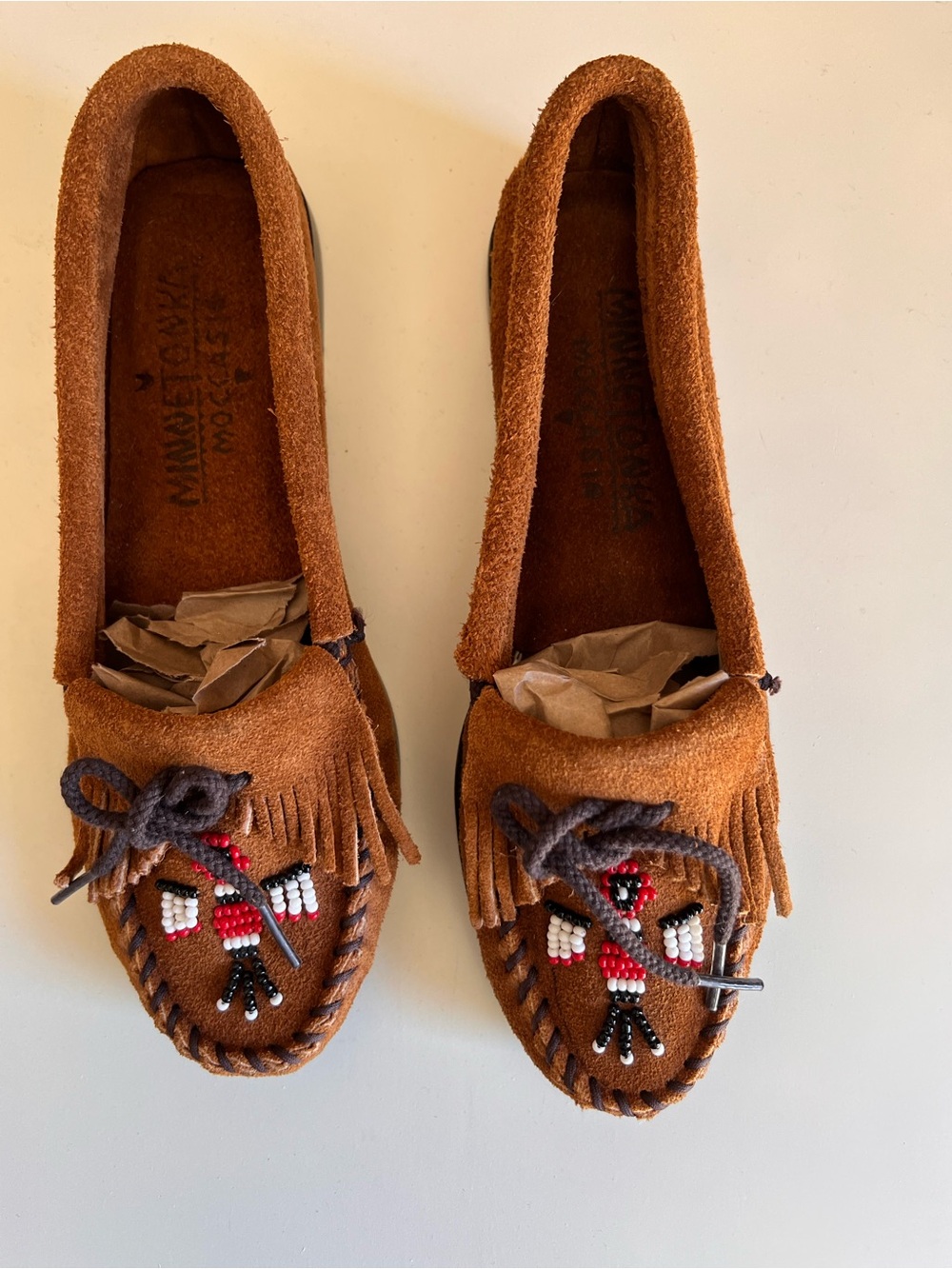Minnetonka Thunderbird Brown Suede Beaded Fringe Moccasins - Picture 3 of 6
